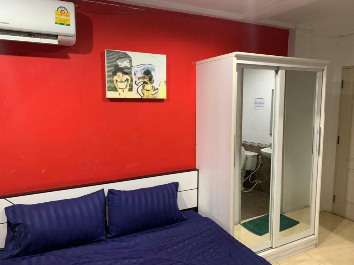 Retox Hotel Паттайя Экстерьер фото